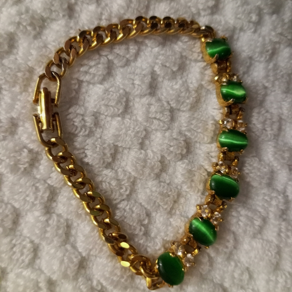 Green emerald 18k gold plated linked bracelet